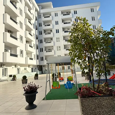דירה Gretas 1 גולם